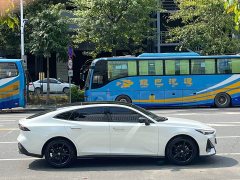 Changan UNI-V 2022 1.5T Deluxe - ფოტო 8