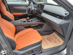 Changan UNI-V Third Generation 2.0T Dynamic Engine Edition - ფოტო 11
