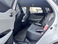 Changan UNI-Z 2025 1.5T Premium Edition - ფოტო 8