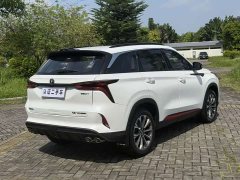 Changan CS75PLUS 2.0T Automatic Navigation Edition - ფოტო 12