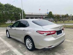 Toyota Camry 2.0G Luxury Edition - ფოტო 12
