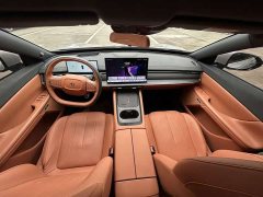 Toyota eπ007 Pure Electric 565 AWD Max Pilot Edition - ფოტო 11