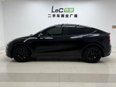 Tesla Model Y Standard Range RWD - ფოტო 4