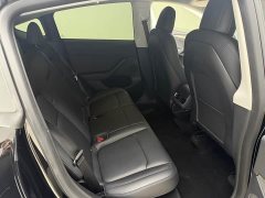 Tesla Model Y Standard Range RWD - ფოტო 9