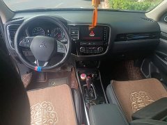 Mitsubishi Outlander 2.0L 2WD Comfort Edition 7-Seater - ფოტო 10