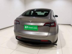 Tesla Model Y Standard Range RWD - ფოტო 3