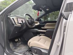 Volvo XC70 Plug-in Hybrid 2026 AWD Extended Range Plus - ფოტო 9