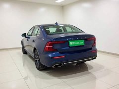Volvo S60 B4 Smart Luxury Edition - ფოტო 4