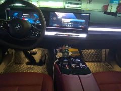 BMW i5 eDrive 35L Luxury Edition Premium Package - ფოტო 5
