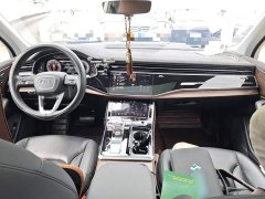 Audi Q7 55 TFSI quattro S line Sport - ფოტო 10