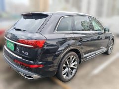 Audi Q7 55 TFSI quattro S line Sport - ფოტო 6
