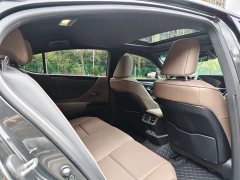 Lexus ES 2022 300h Premium Edition - ფოტო 11