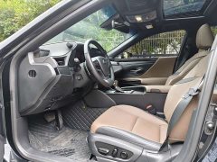 Lexus ES 2022 300h Premium Edition - ფოტო 9