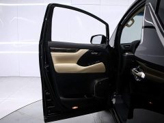 Toyota Vellfire Crown Twin Engine 2.5L HV Premium Edition - ფოტო 14
