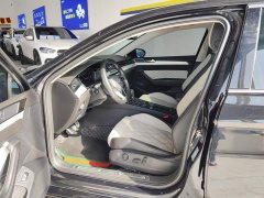 Volkswagen Magotan 2 Million Units Commemorative Edition 330TSI DSG Luxury - ფოტო 9