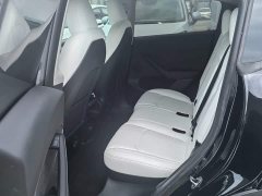 Tesla Model Y Rear-Wheel Drive - ფოტო 4