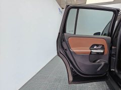 Mercedes-Benz GLB 220 Dynamic - ფოტო 14