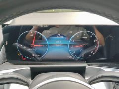 Mercedes-Benz GLB 180 Fashion - ფოტო 12