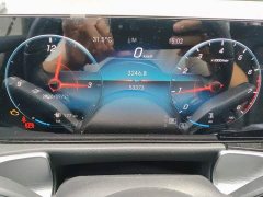 Mercedes-Benz GLB 180 Fashion - ფოტო 13
