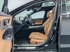 Mercedes-Benz E-Class New Energy 2024 E 350 e L Plug-in Hybrid Sedan - ფოტო 11