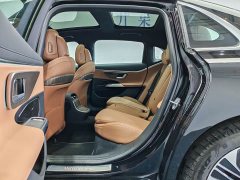 Mercedes-Benz E-Class New Energy 2024 E 350 e L Plug-in Hybrid Sedan - ფოტო 12