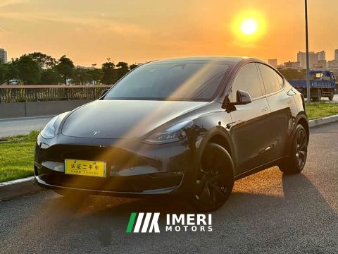 2024 Tesla Model Y Long Range All-Wheel Drive - ავტომობილი ჩინეთიდან