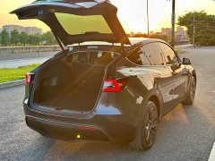 Tesla Model Y Long Range All-Wheel Drive - ფოტო 6