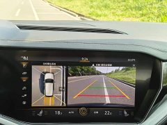 Volkswagen Touareg 3.0TSI Ruixiang Classic Sport Package - ფოტო 13