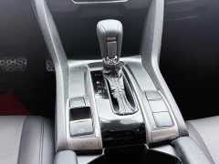 Honda Civic 2021 Hatchback 220 Turbo CVT Trendy Control - ფოტო 10
