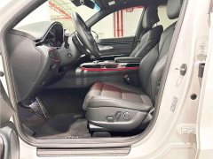 Genesis GV70 2.5T RWD Luxury - photo 11