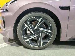 Lynk & Co Geely Lynk & Co 07 EM-P 2026 126 Extended Range Ultra H7 - ფოტო 15