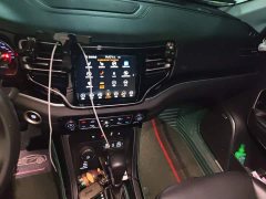 Jeep Grand Commander 2020 2.0T AWD Nighthawk Edition - ფოტო 14