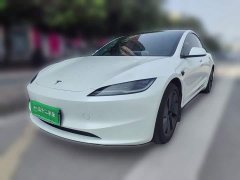 Tesla Model 3 Rear-Wheel Drive - ფოტო 1