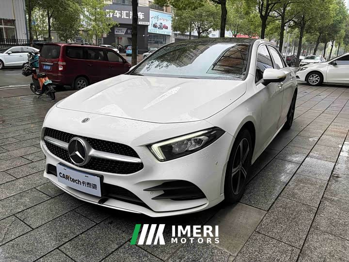 Mercedes-Benz A-Class Facelift A 200 L Sport Sedan Fashion Edition