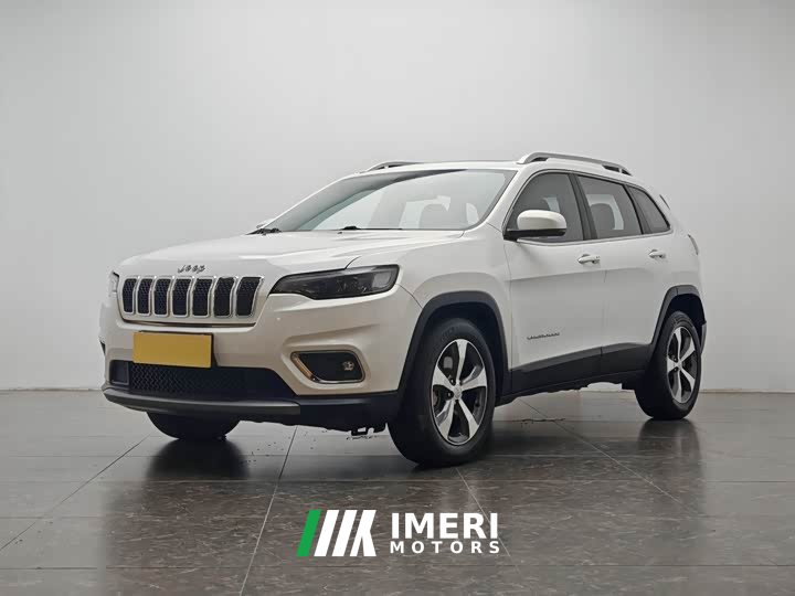 Jeep Cherokee 2.0T Two-Wheel Drive Leading Edition
