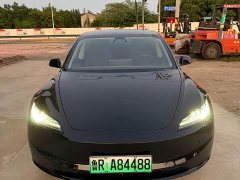 Tesla Model 3 Rear-Wheel Drive - ფოტო 2