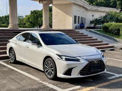 Lexus ES 200 Premium Edition - ფოტო 3