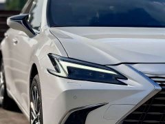 Lexus ES 200 Premium Edition - ფოტო 4