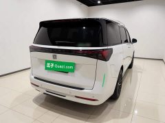 Buick GL8 New Energy Lusang Respect Edition - ფოტო 4