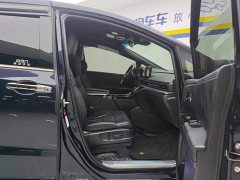 Honda Odyssey 2.0L e:HEV Sharp Prestige Edition - ფოტო 8
