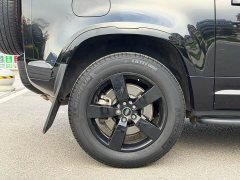 Land Rover Defender 90 3.0T P400 XS - ფოტო 15