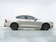 Volvo S60 2023 B4 Smart Luxury Edition - ფოტო 6