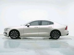 Volvo S60 2023 B4 Smart Luxury Edition - ფოტო 7