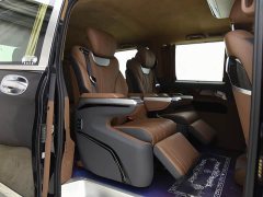 Mercedes-Benz Vito 2021 2.0T Elite 7-Seater - ფოტო 12