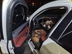 BMW X3 xDrive30i Premier M Night Package - ფოტო 12