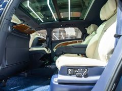 Bentley Bentayga 4.0T V8 Long Wheelbase - ფოტო 11