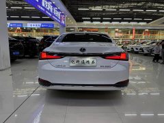 Lexus ES 2020 200 Excellence Edition - ფოტო 5
