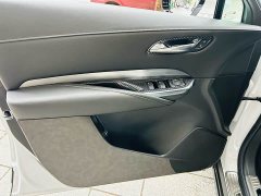 Cadillac XT4 28T FWD Luxury - ფოტო 9