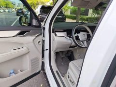 Volvo EM90 2025 Ultra Six-Seater - ფოტო 12