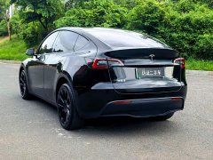 Tesla Model Y Long Range All-Wheel Drive - ფოტო 5